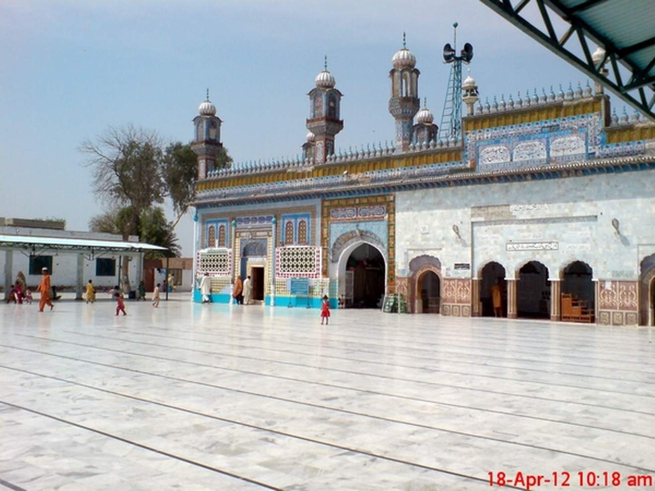 Beautiful-View-Of-Darbar-Hazrat-Sultan-Bahoo