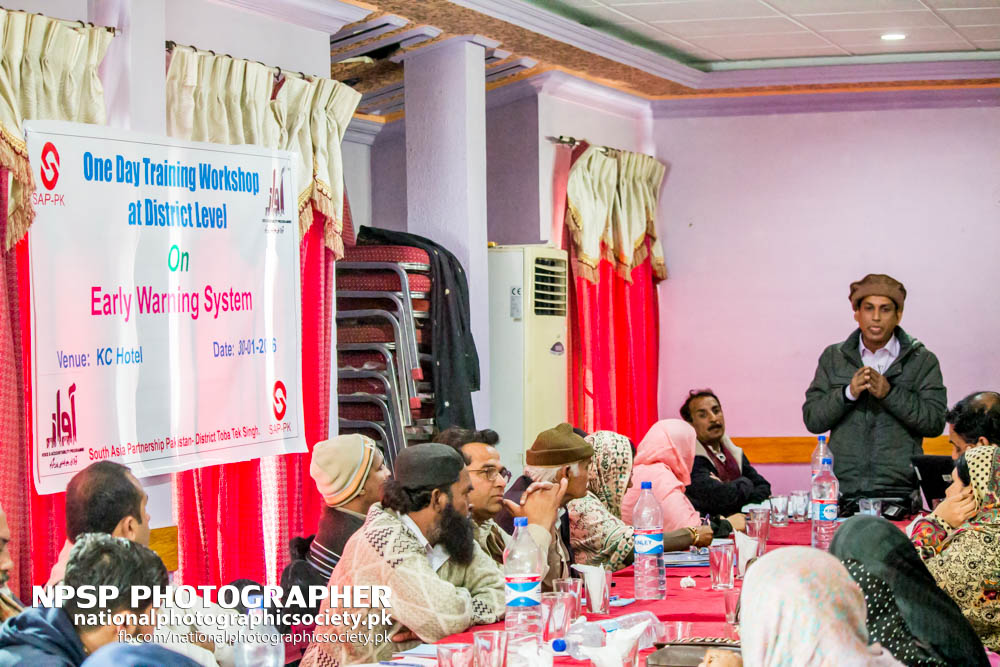Early Warning System Workshop By Awaz In Toba Tek Singh-15