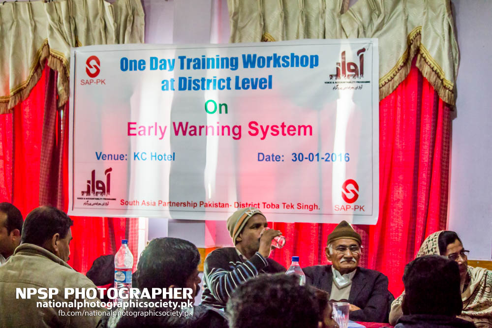 Early Warning System Workshop By Awaz In Toba Tek Singh-23