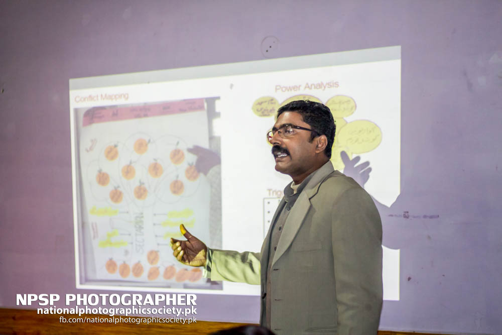 Early Warning System Workshop By Awaz In Toba Tek Singh-69