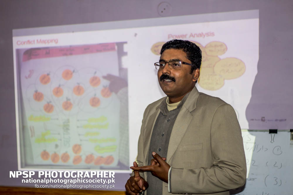 Early Warning System Workshop By Awaz In Toba Tek Singh-71