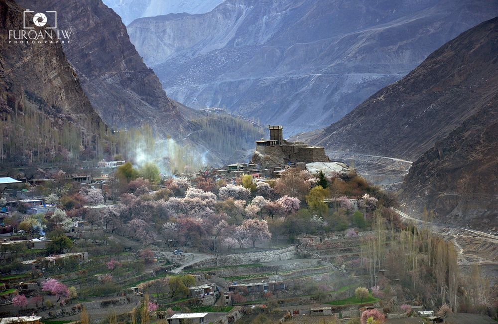 Altit-fort-Hunza-Valley